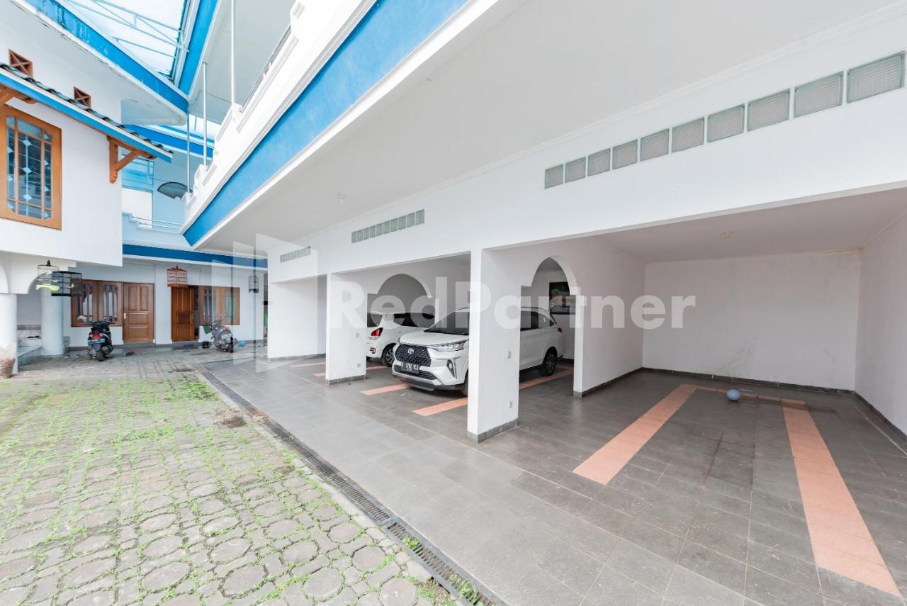 Biru Homestay Bandung Mitra Reddoorz Exterior foto