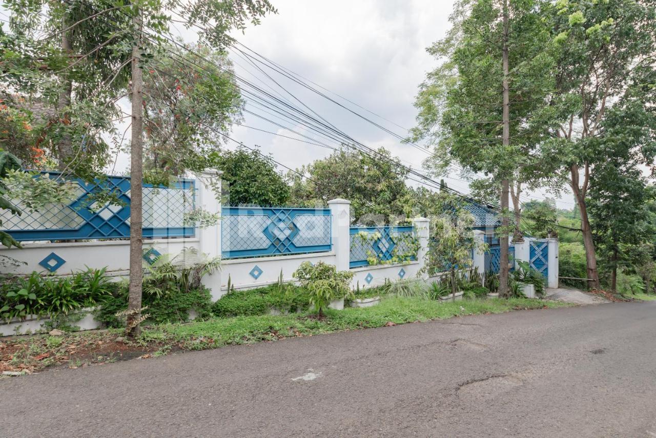 Biru Homestay Bandung Mitra Reddoorz Exterior foto
