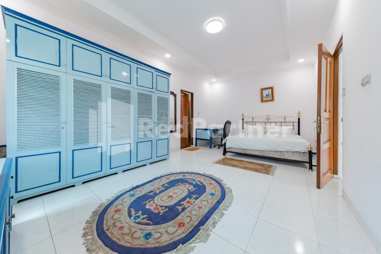 Biru Homestay Bandung Mitra Reddoorz Exterior foto